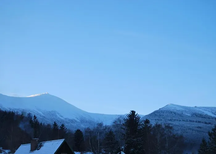 Гостевой дом Karkonoskie Widoki 3*
