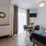 Pensionat Karkonoskie Widoki - Jacuzzi Z Widokiem Na Sniezke - Pyszne Sniadania I Parking W Cenie - Z Balkonami 3*