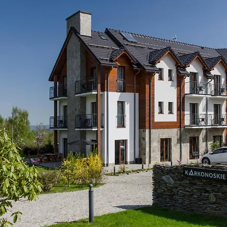 Affittacamere Karkonoskie Widoki - Jacuzzi Z Widokiem Na Sniezke - Pyszne Sniadania I Parking W Cenie - Z Balkonami